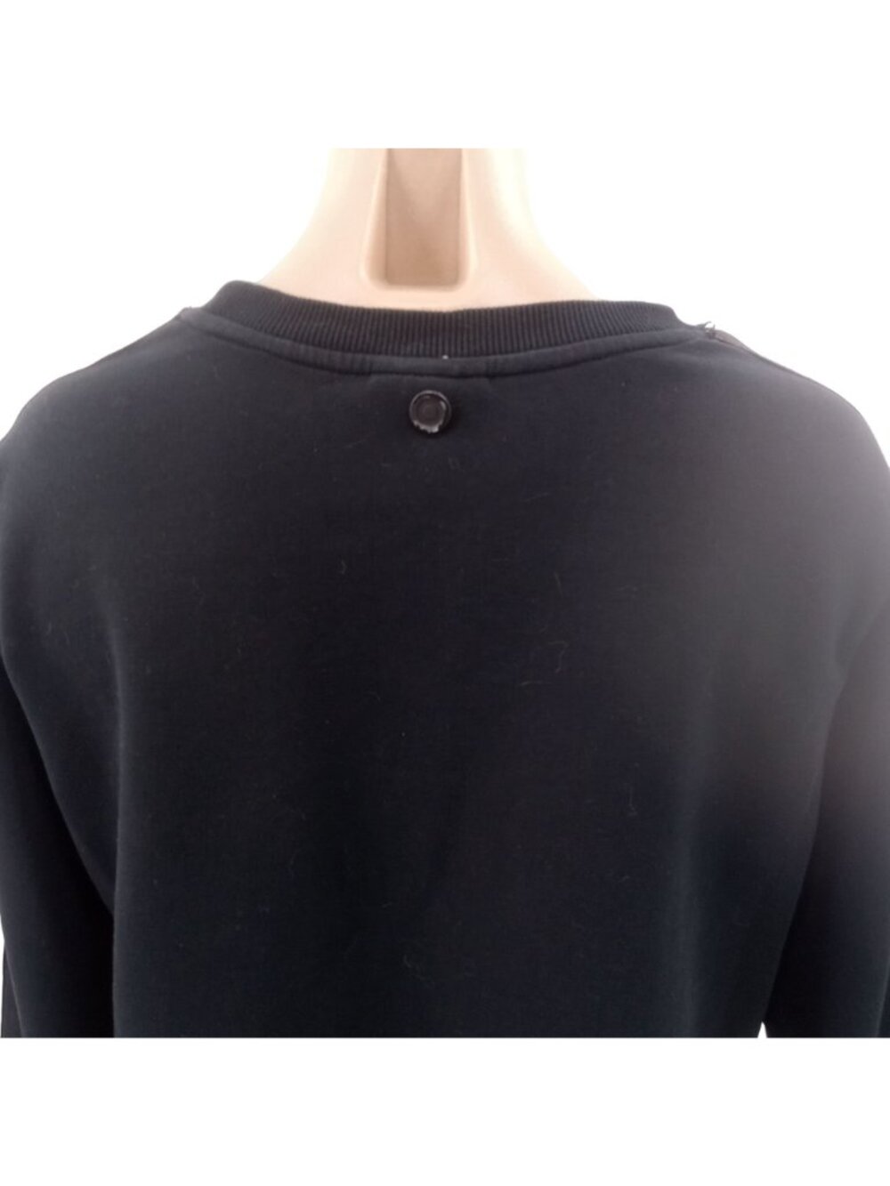Hunter Target Womens Black Spell Out Cropped Sweatshirt Size M 3D Pullover - Picture 8 of 10